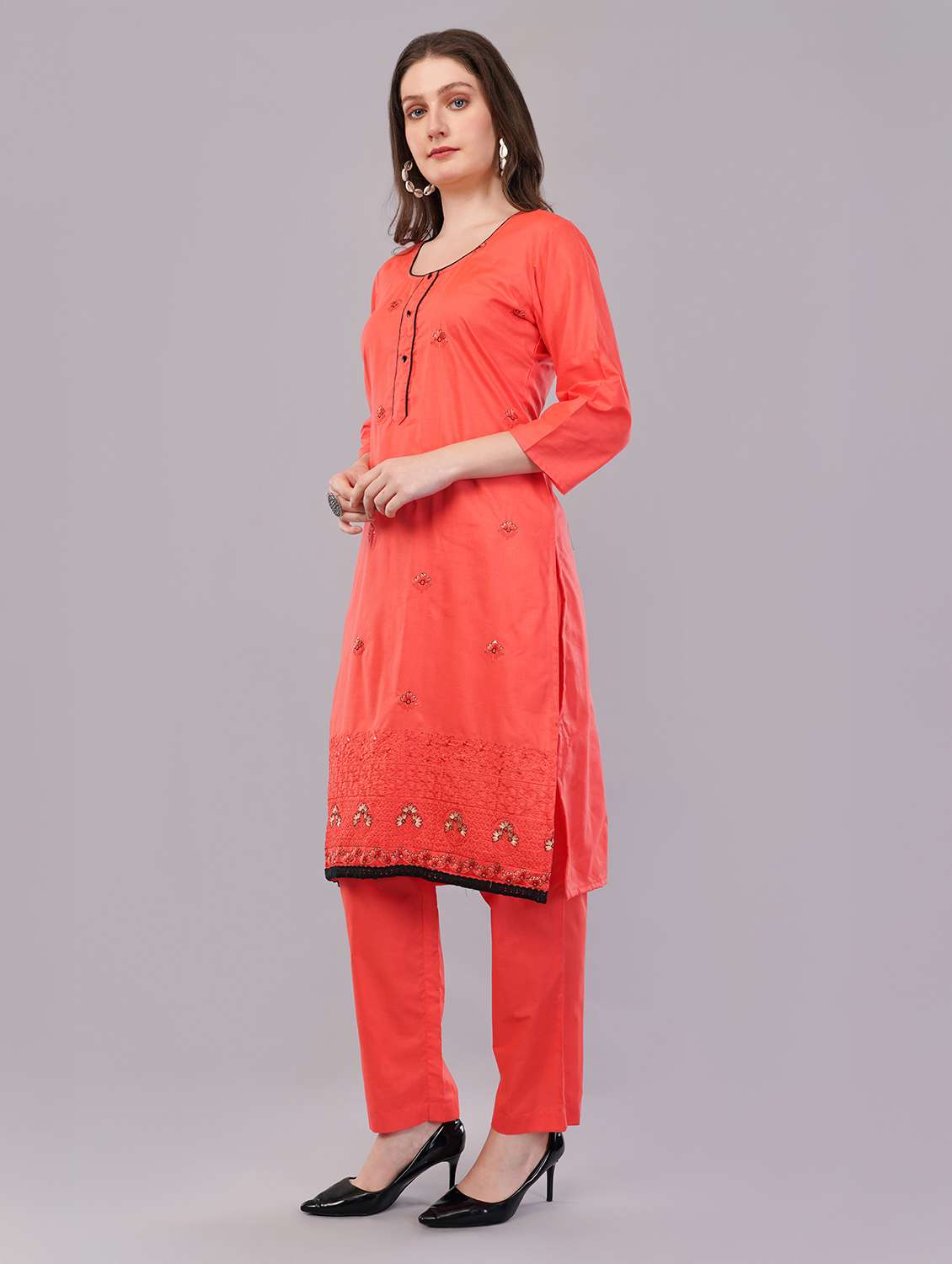 women three quarter sleeve kurta pant with dupatta set - 21786770 -  Standard Image - 2