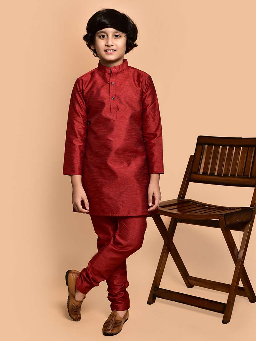 boys solid mandarin neck kurta pyjama set