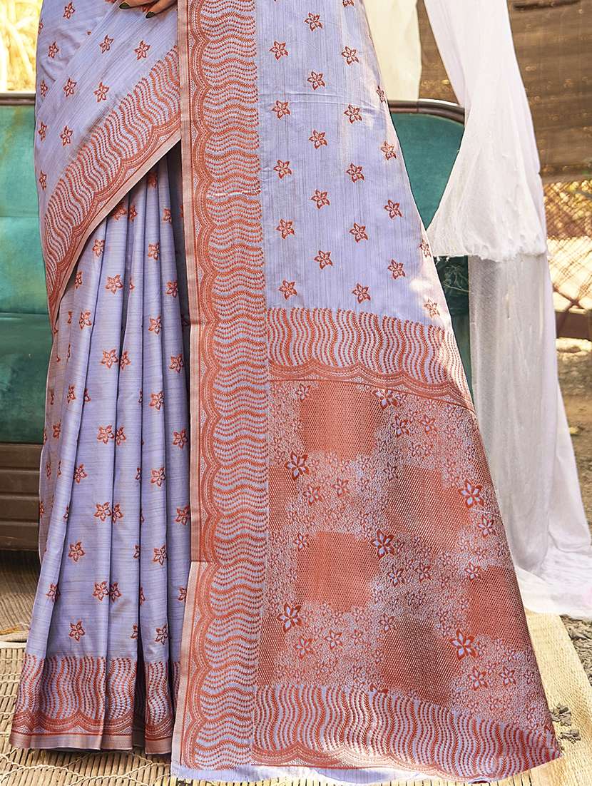 women self design banarasi festive wear saree with blouse - 21789662 - Standard Image - 2