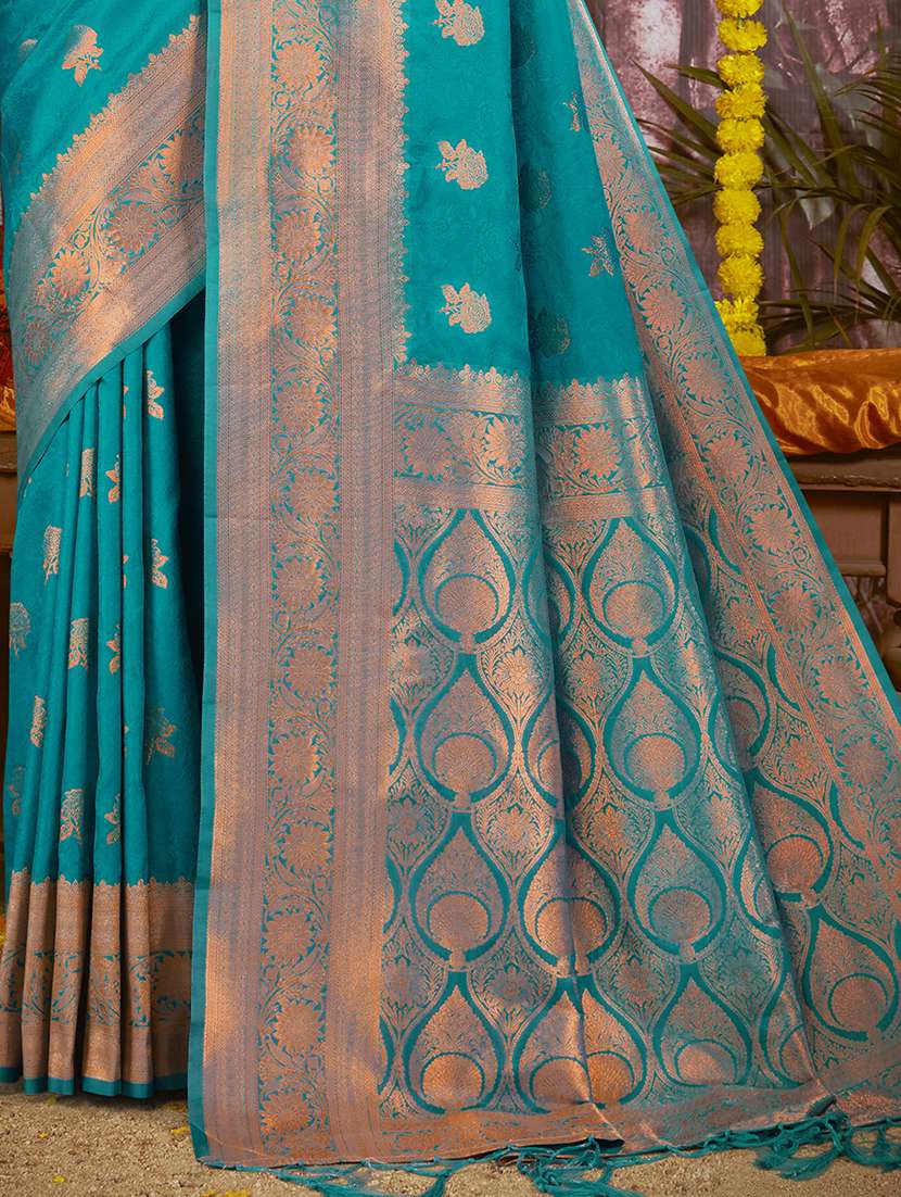 women self design banarasi festive wear saree with blouse - 21789668 -  Standard Image - 2