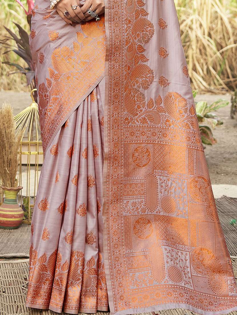 women self design banarasi saree with blouse - 21789698 - Standard Image - 2