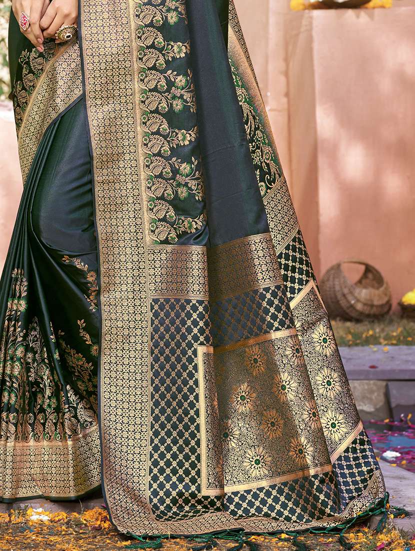 women self design banarasi saree with blouse - 21789750 -  Standard Image - 2