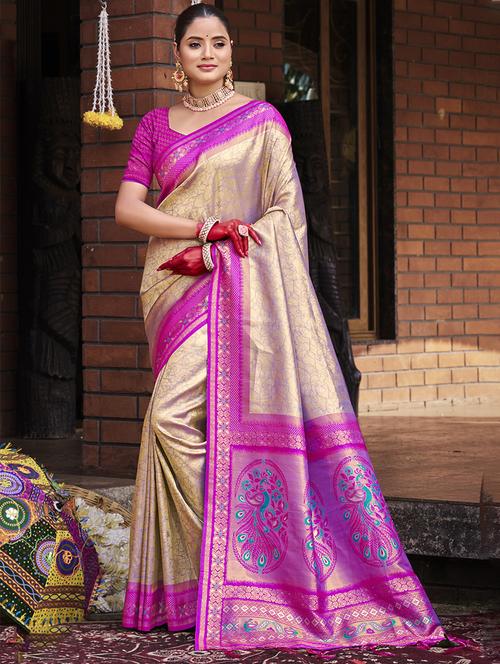 women self design banarasi saree with blouse - 21789755 - Standard Image - 0