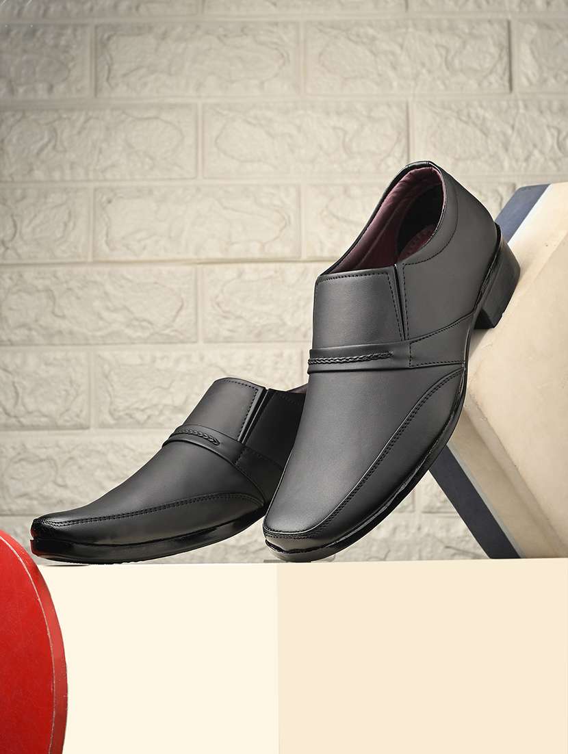 men black slip on formal shoes
