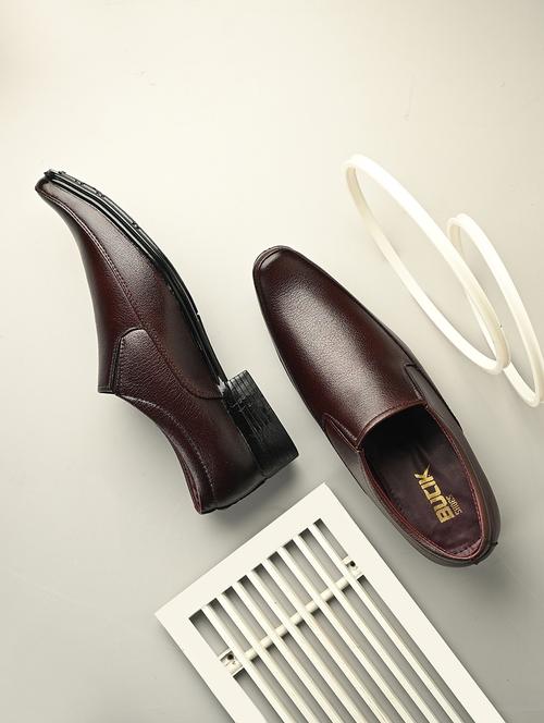 men brown slip on formal shoes - 21794219 - Standard Image - 0