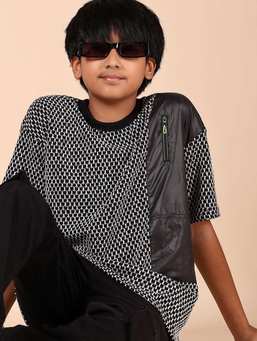 boys self design short sleeve t-shirt