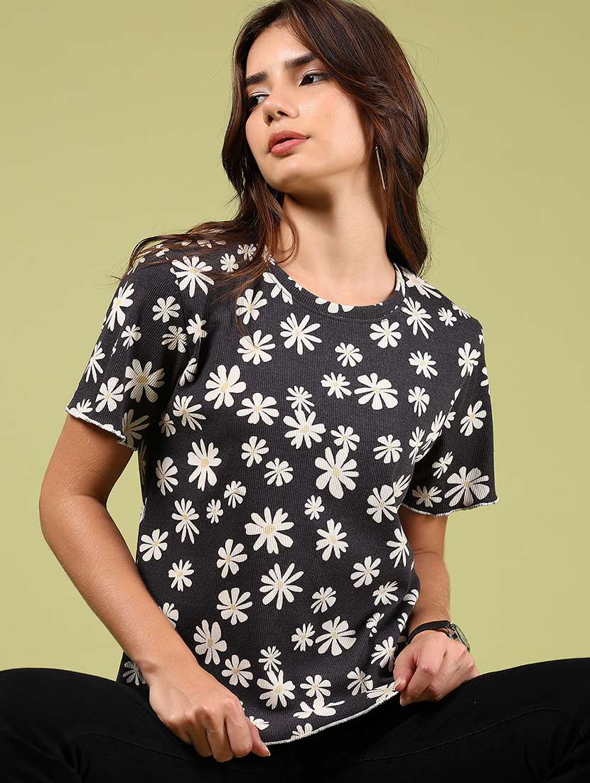 women floral short sleeve regular fit t-shirt