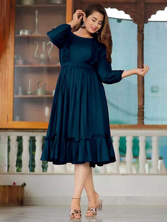 women solid long sleeves tiered dress