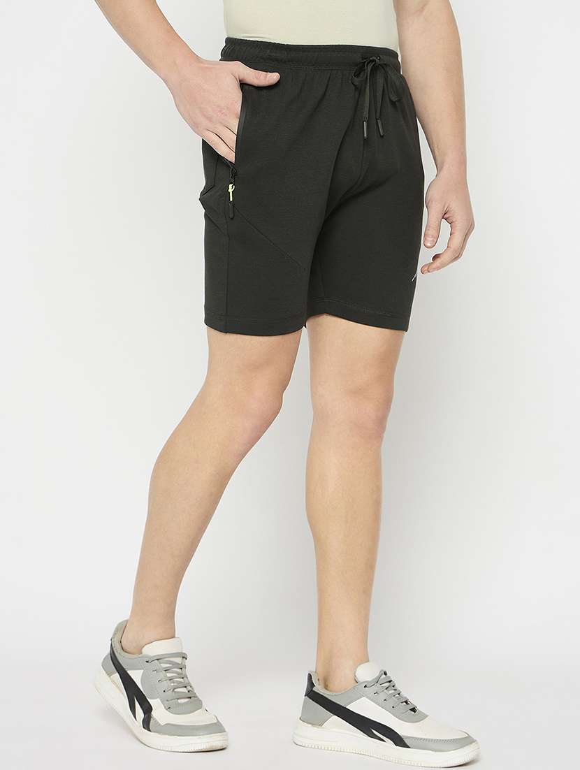 men solid mid rise regular fit short - 21797011 -  Standard Image - 2