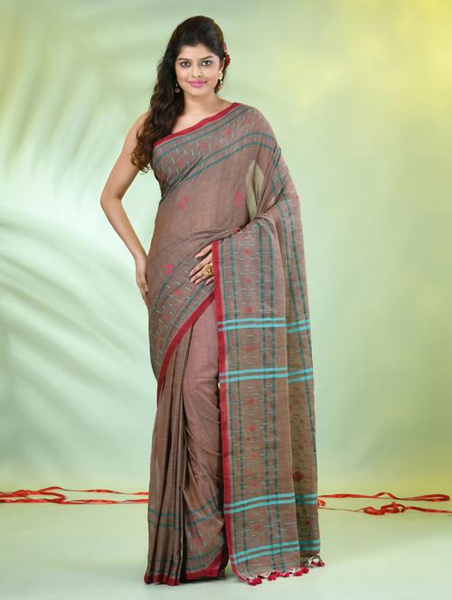women self design handloom saree with blouse - 21839557 -  Standard Image - 0