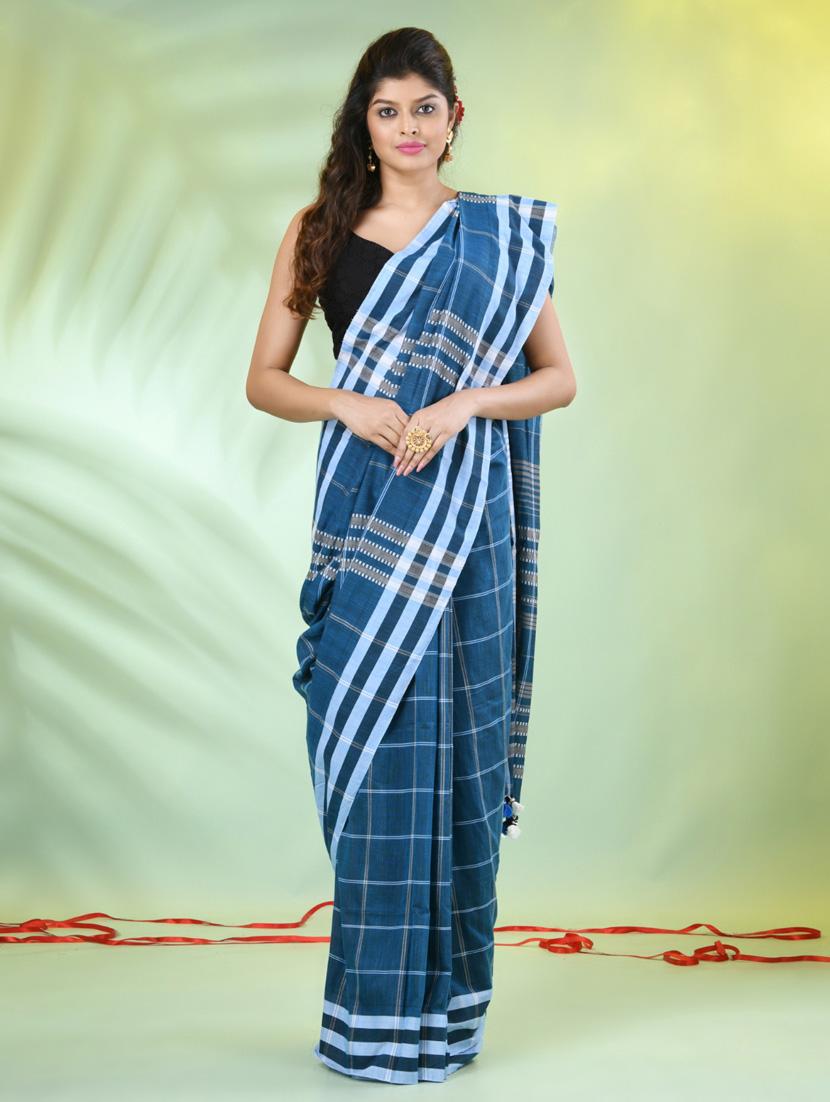 women checkered handloom saree with blouse - 21839570 - Zoom Image - 0