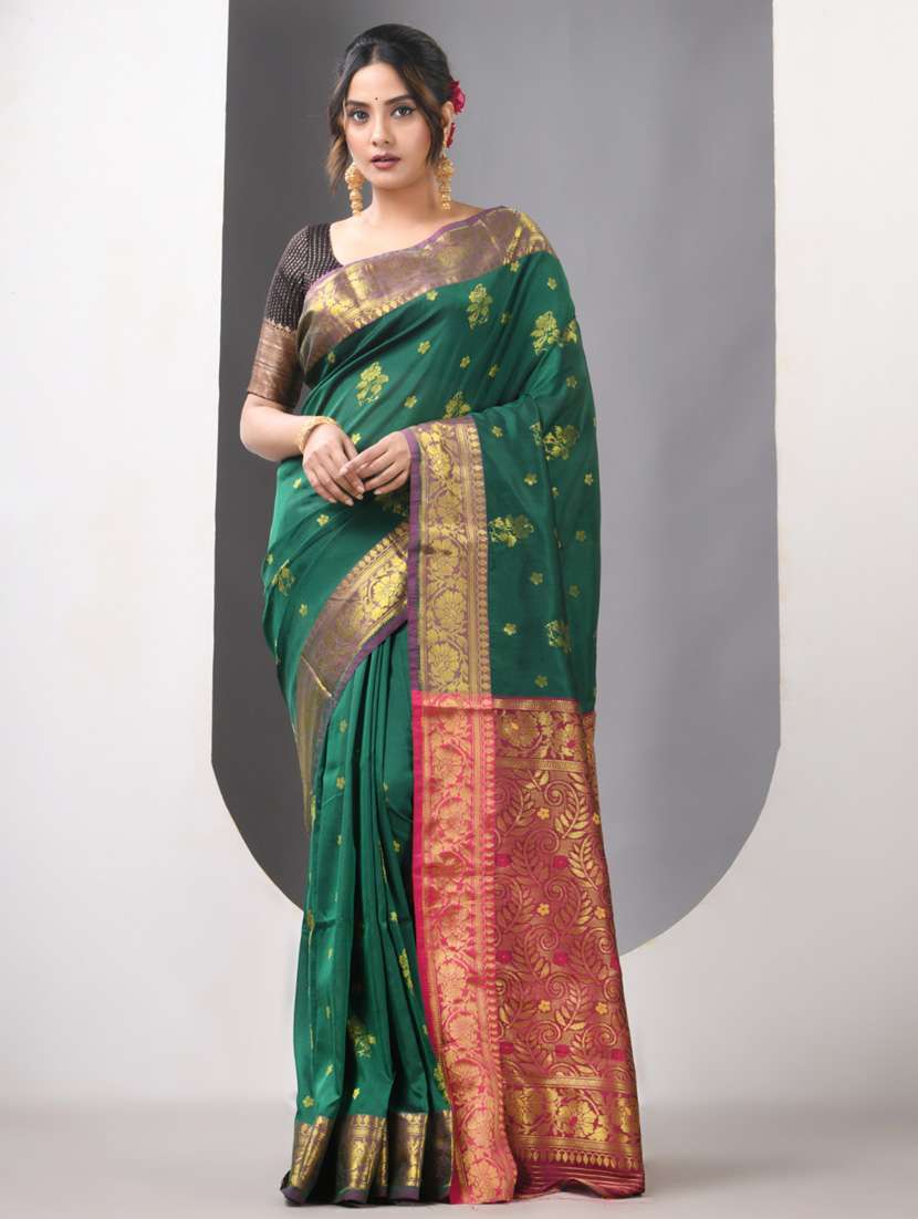 women self design bordered saree with blouse - 21839604 -  Zoom Image - 0