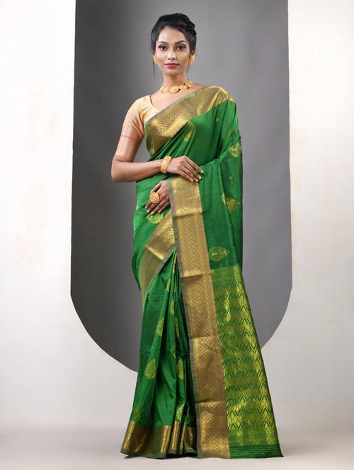 women self design bordered saree with blouse - 21839617 - Standard Image - 0