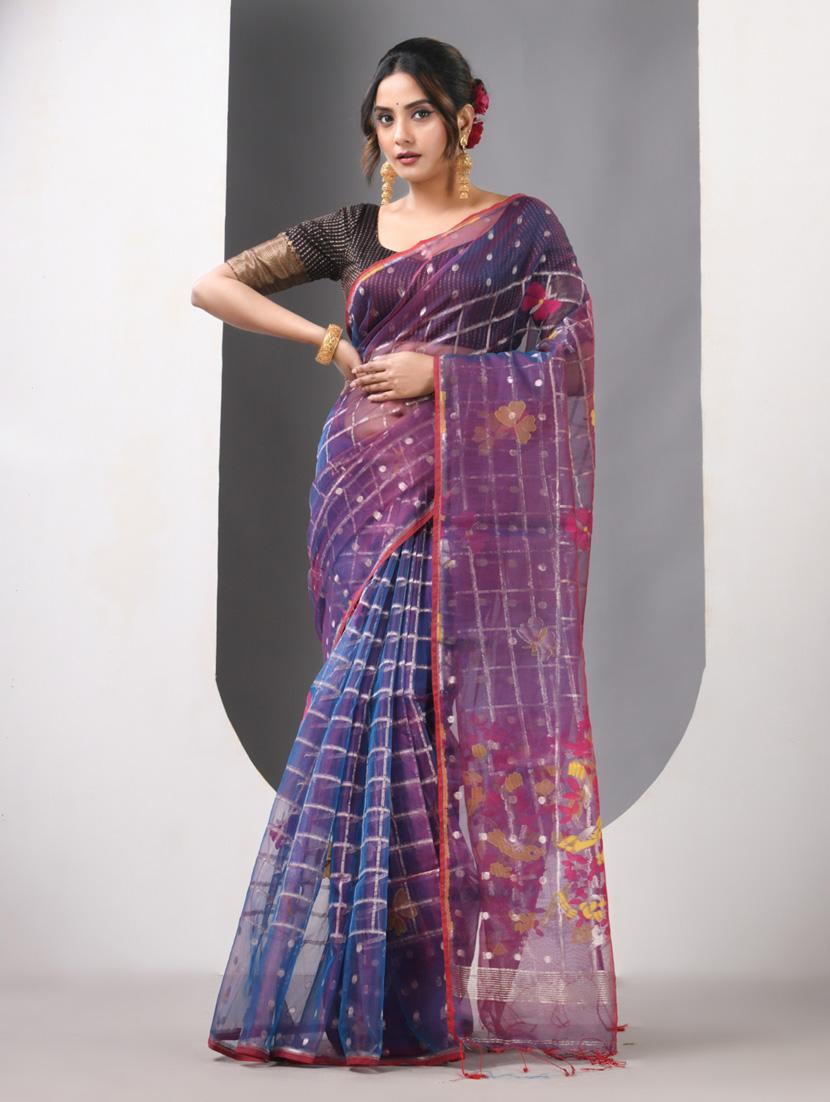women self design handloom saree with blouse - 21839632 - Zoom Image - 0