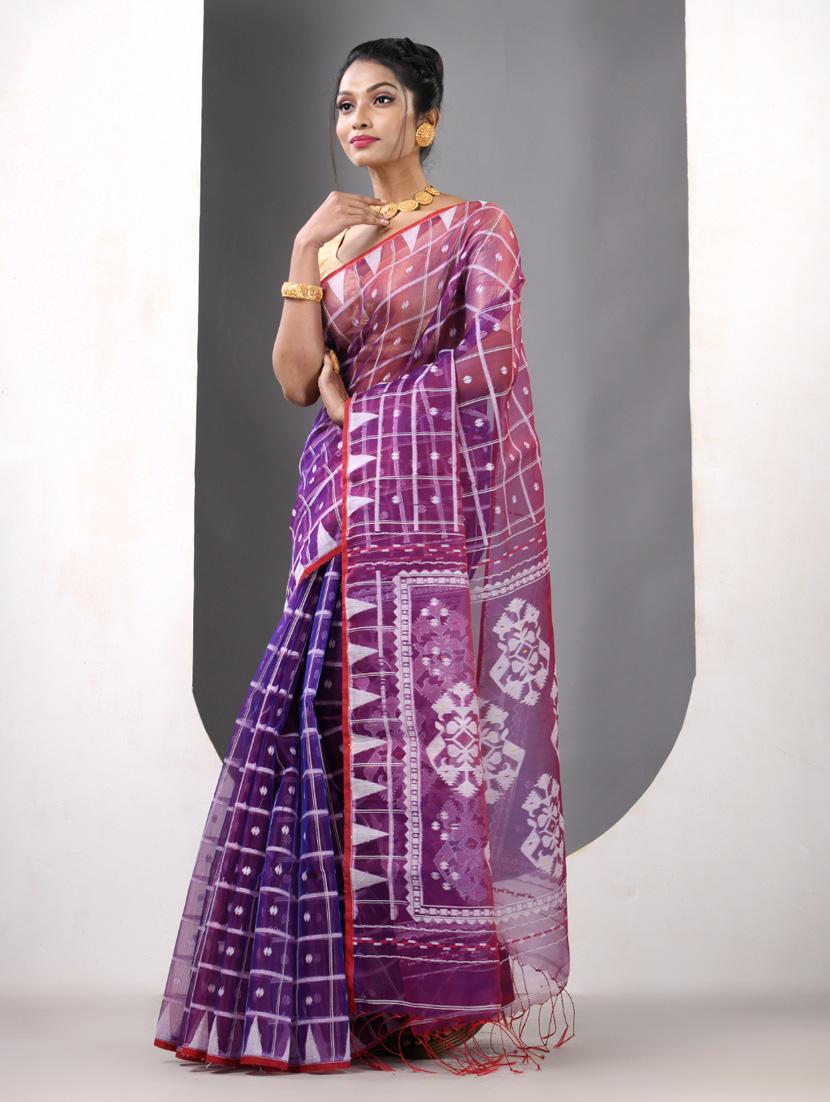 women self design handloom saree with blouse - 21839638 - Standard Image - 2