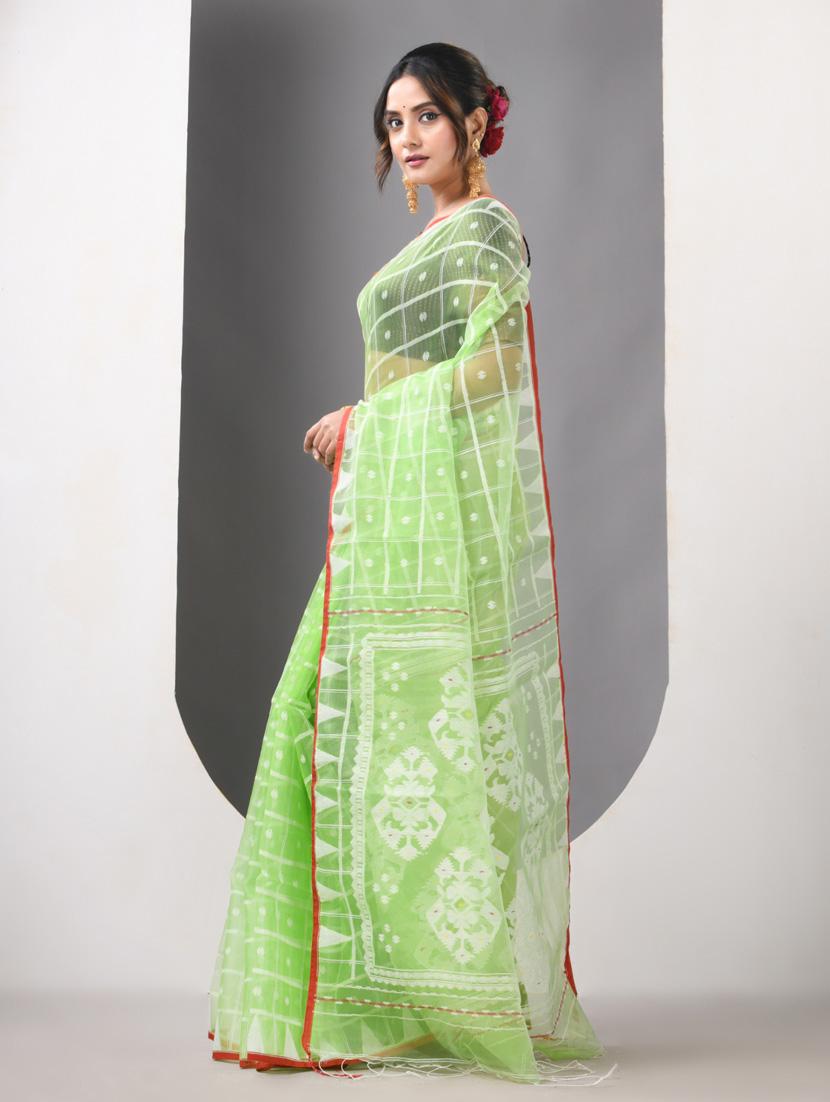 women self design handloom saree with blouse - 21839643 - Standard Image - 2