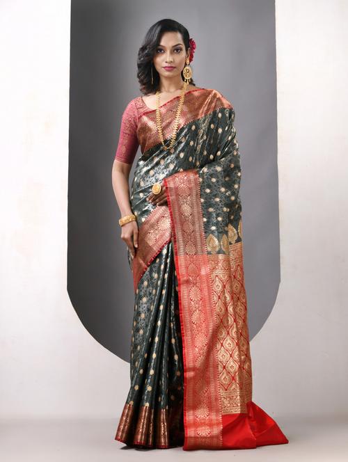 women self design banarasi saree with blouse - 21839674 - Standard Image - 0
