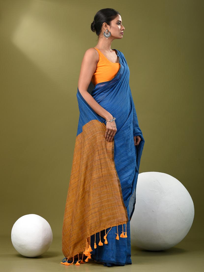 women blue handloom saree with blouse - 21839770 - Standard Image - 2