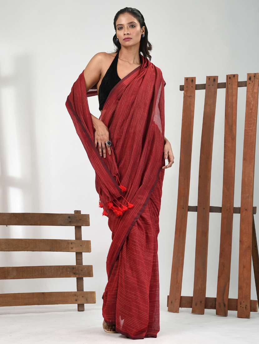 women maroon handloom saree with blouse
