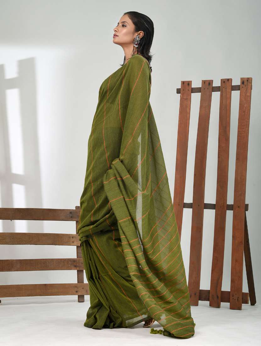 women striped handloom saree with blouse - 21839789 -  Standard Image - 2