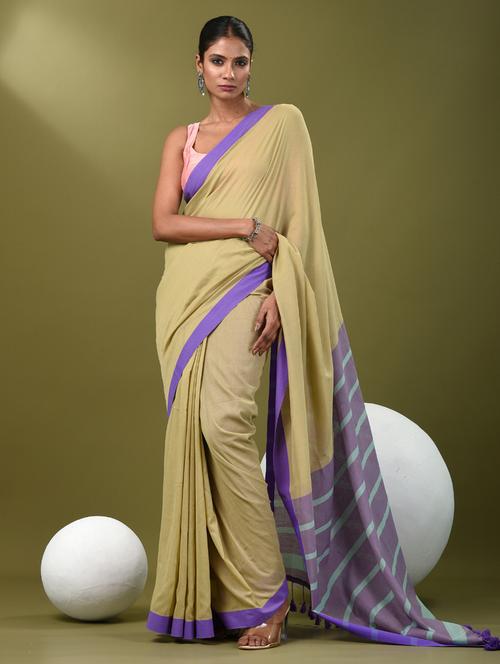 women beige handloom saree with blouse - 21839797 - Standard Image - 0