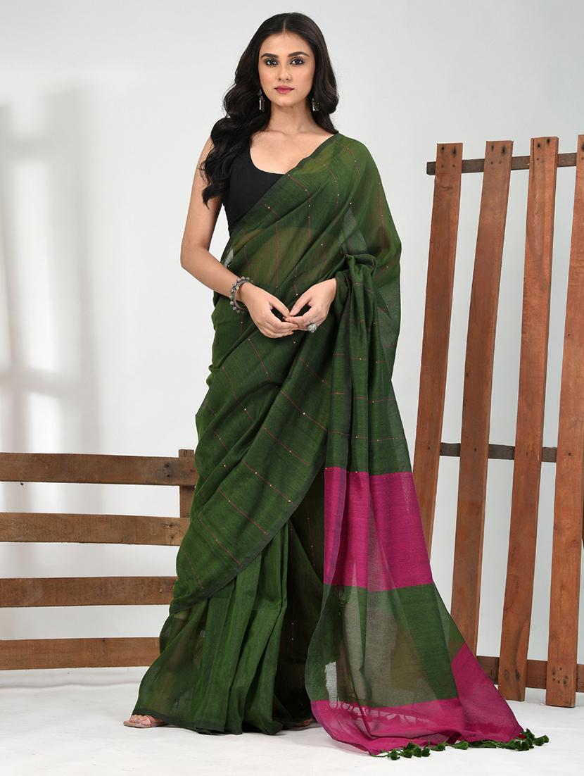 women striped handloom saree with blouse - 21839827 - Zoom Image - 0