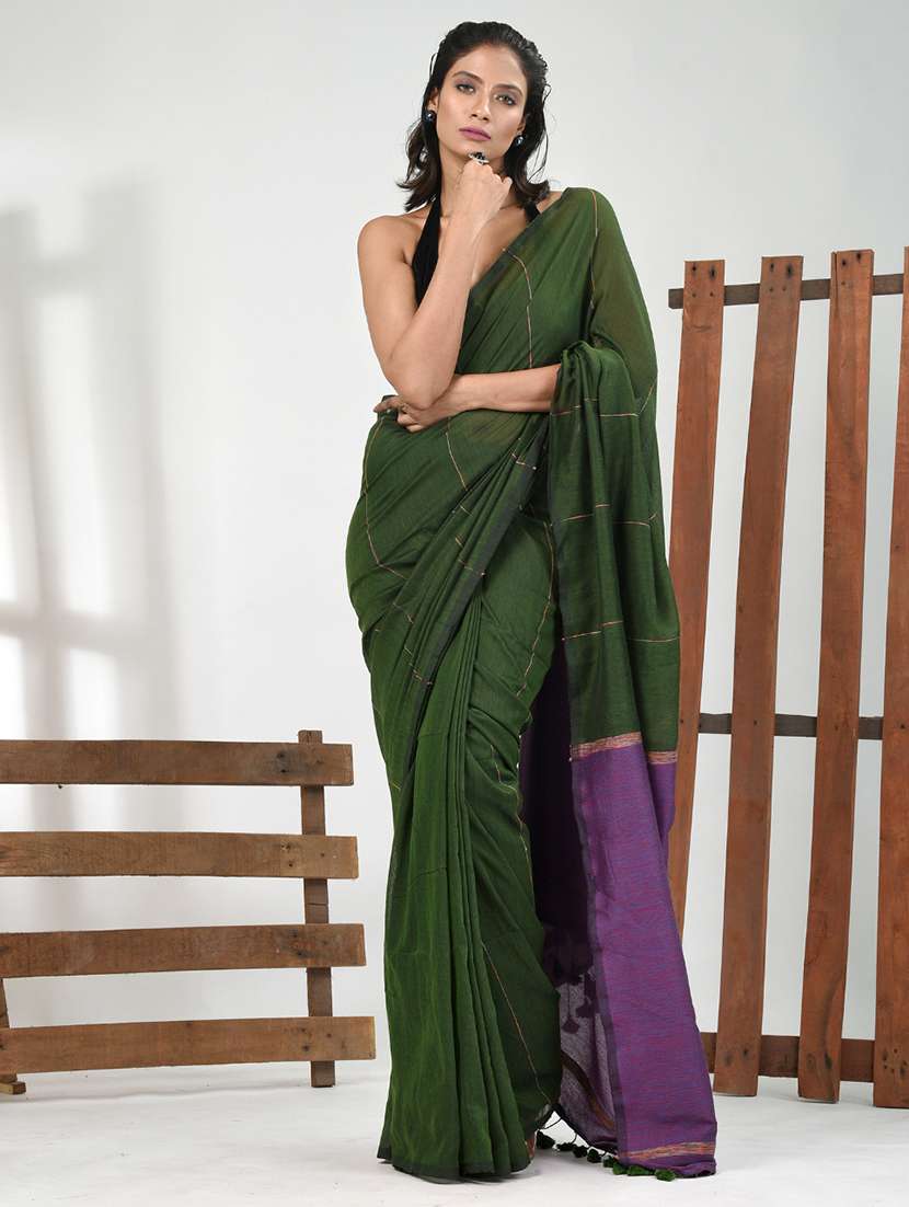 women striped handloom saree with blouse