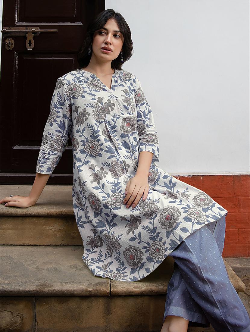 women floral printed notch neck a-line kurta - 21840080 - Standard Image - 2
