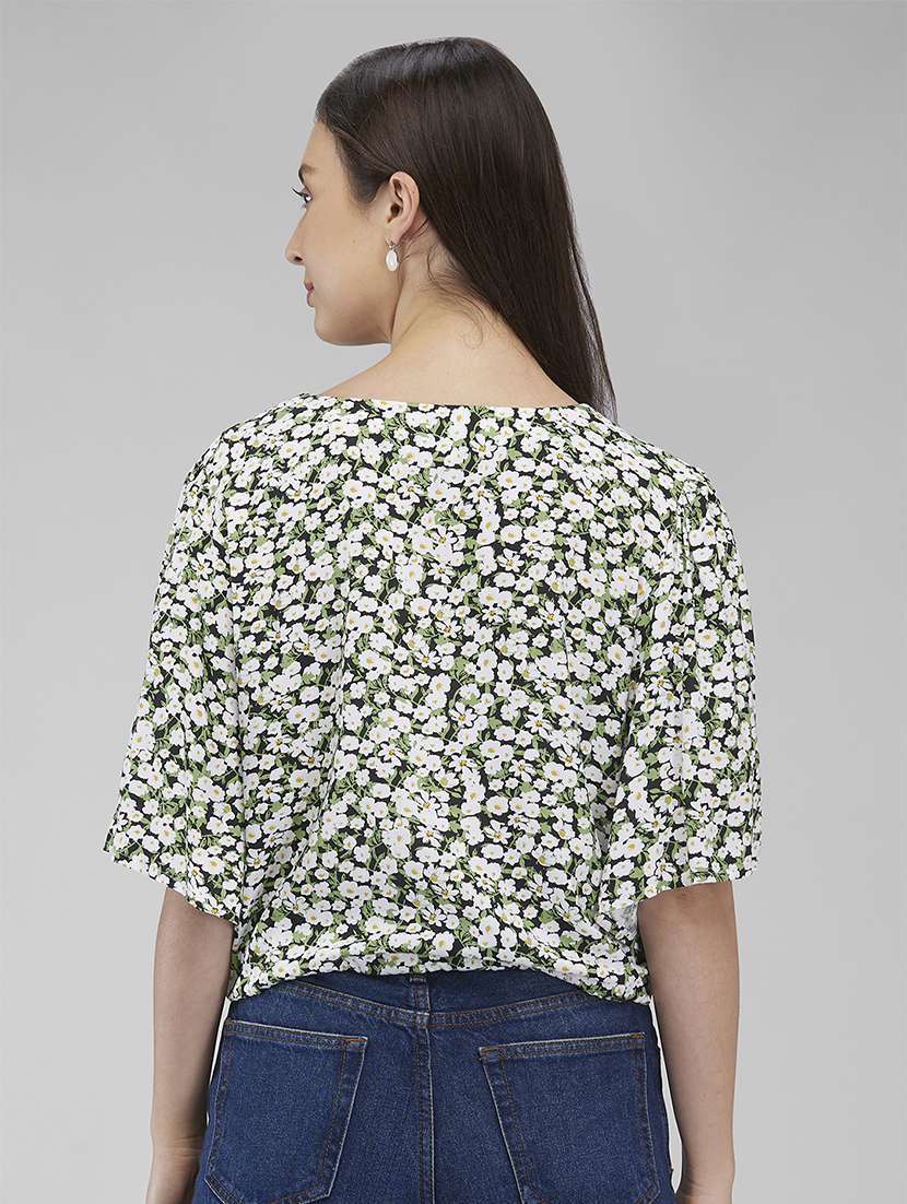 women floral print puff sleeves crop top - 21840796 -  Standard Image - 2