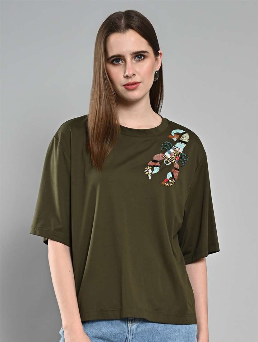 women embellished short sleeves regular t-shirt