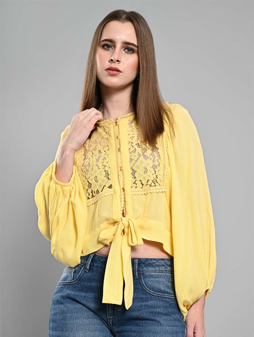 women lace detailed puff sleeves crop top