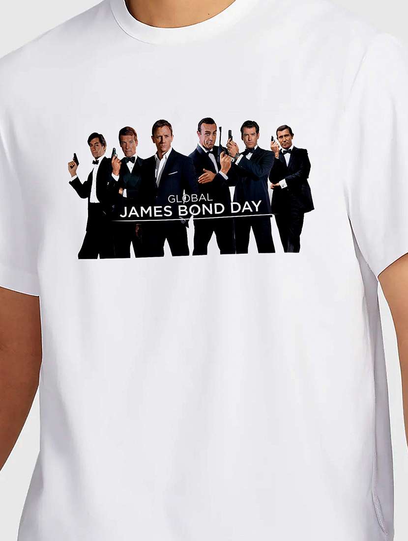 men white round neck regular fit t-shirt - 21841749 -  Standard Image - 2