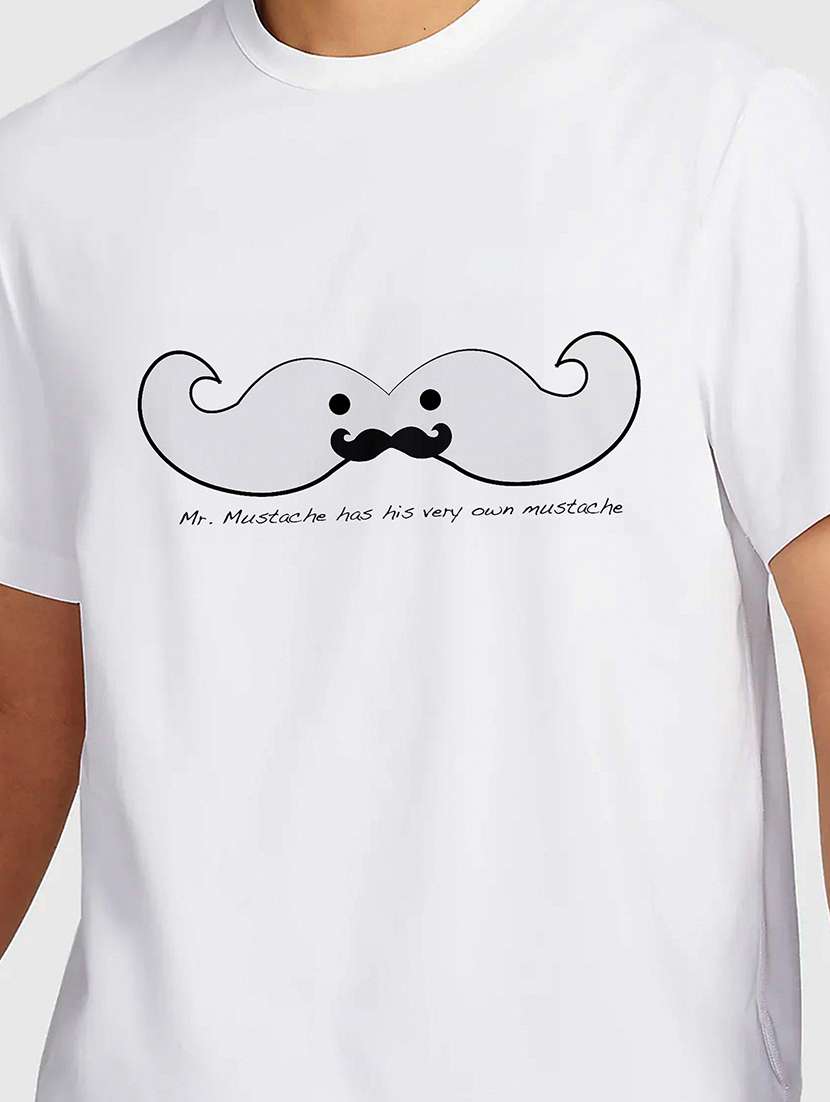 men white round neck regular fit t-shirt - 21841960 -  Standard Image - 2