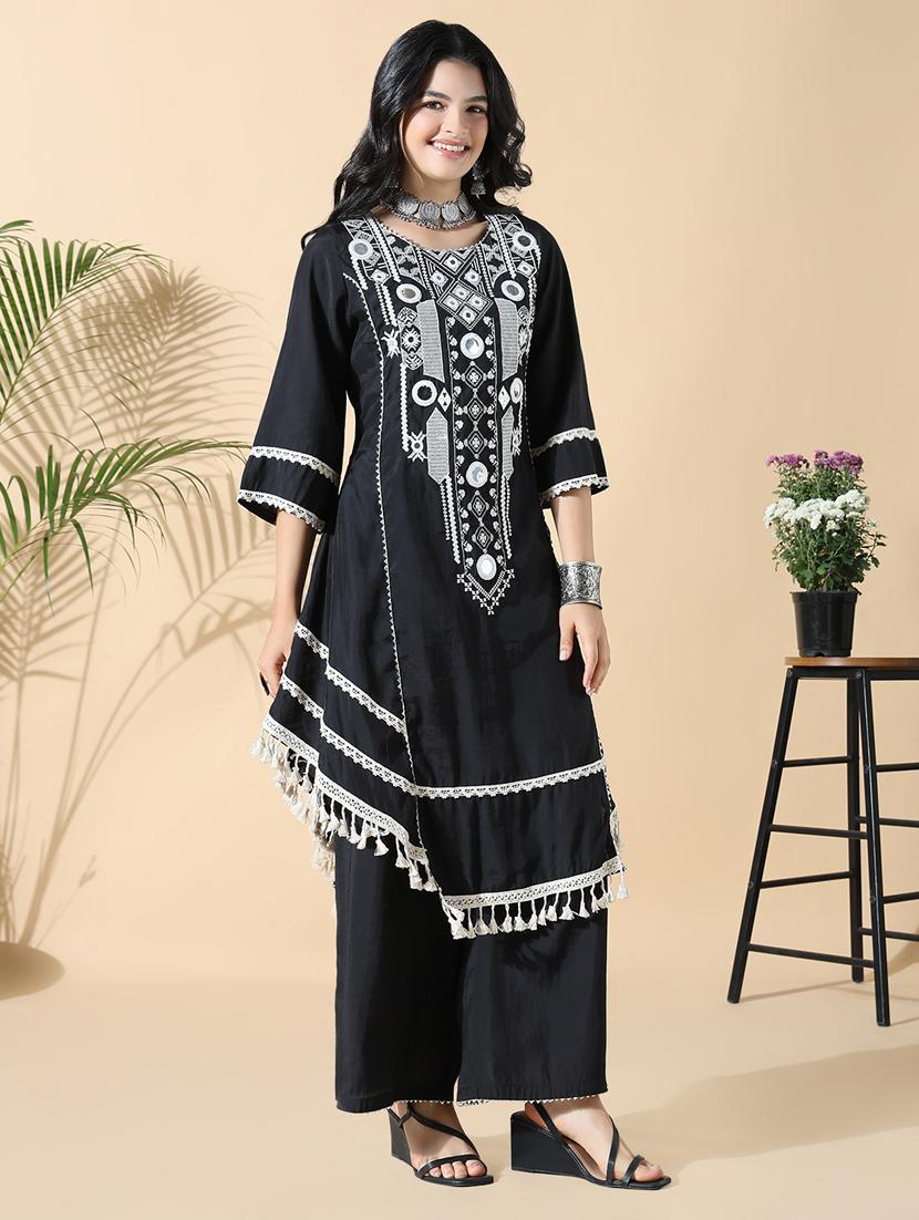 women black three quarter sleeve kurta palazzo set - 21842984 - Standard Image - 2
