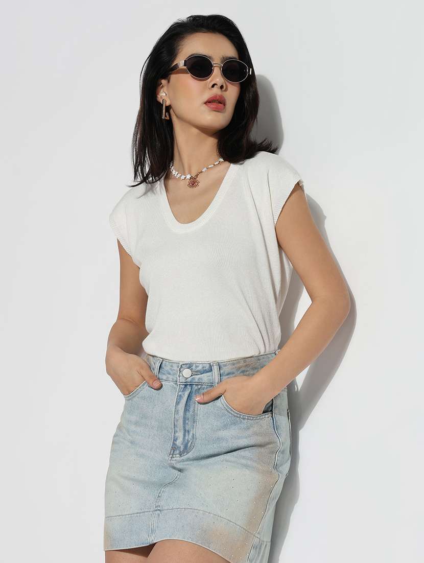 white acrylic regular top