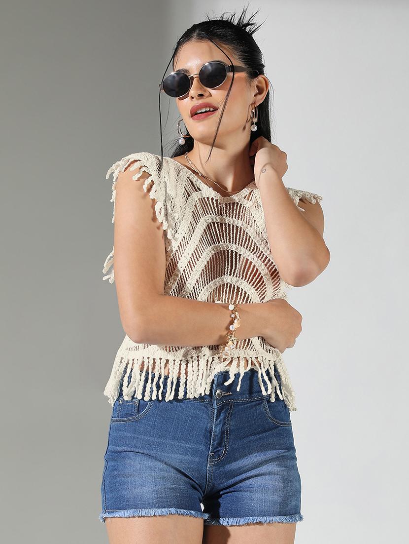 women sleeveless crochet crop top