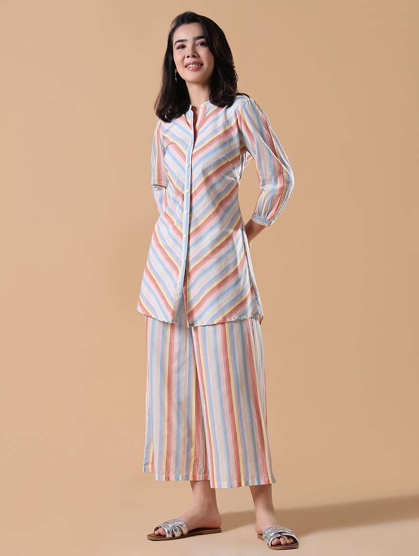 women printed shirt and trouser co-ord set - 21843051 -  Standard Image - 2