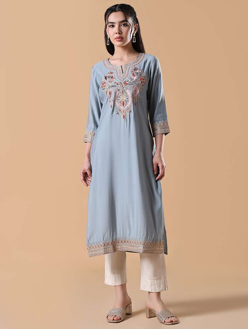 women three quarter sleeve straight kurta