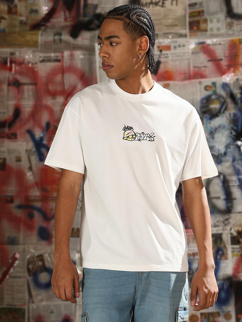men front & back print round neck regular fit t-shirt - 21843274 - Standard Image - 2