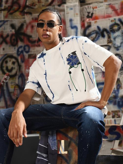 men all over print round neck regular fit t-shirt - 21843281 - Standard Image - 0
