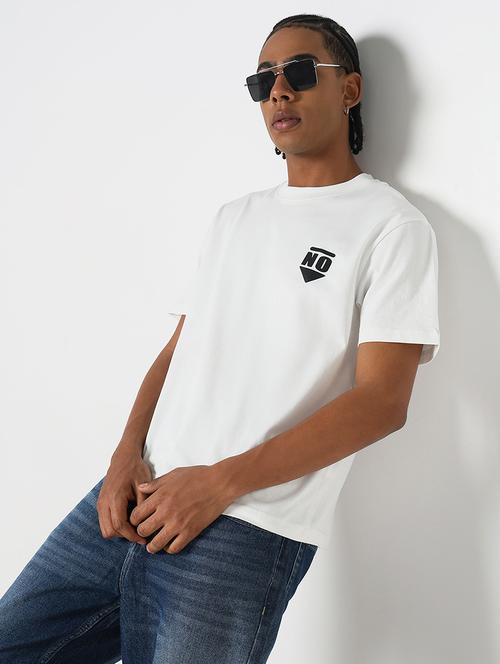men placement print round neck regular fit t-shirt - 21843316 - Standard Image - 0