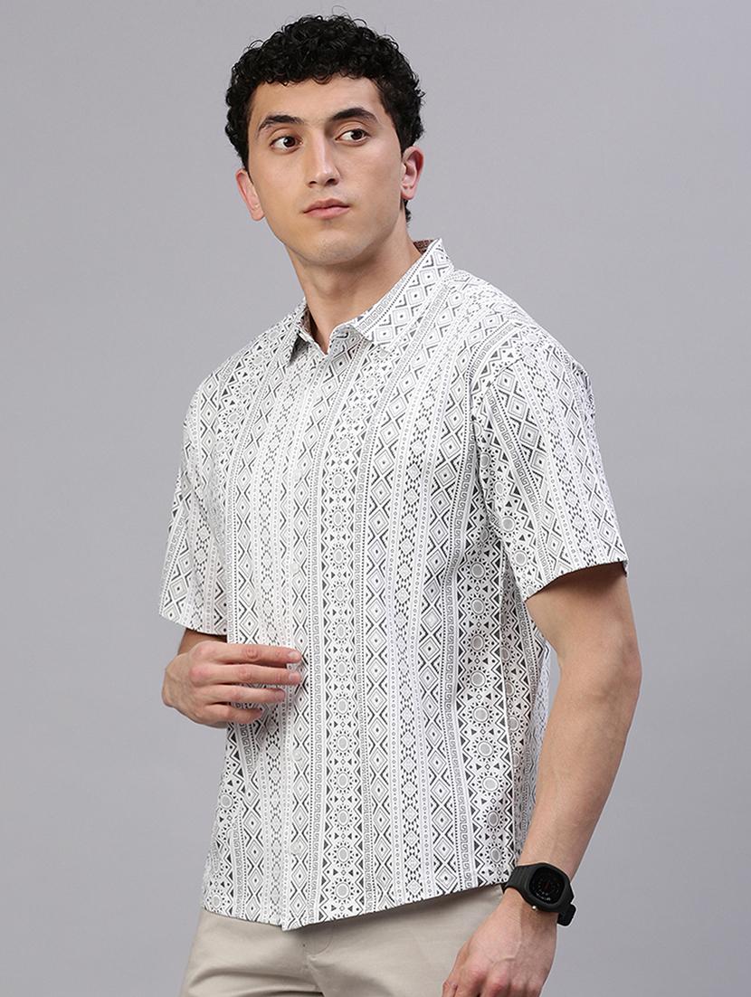 men printed short sleeve slim fit casual shirt - 21843933 - Standard Image - 2