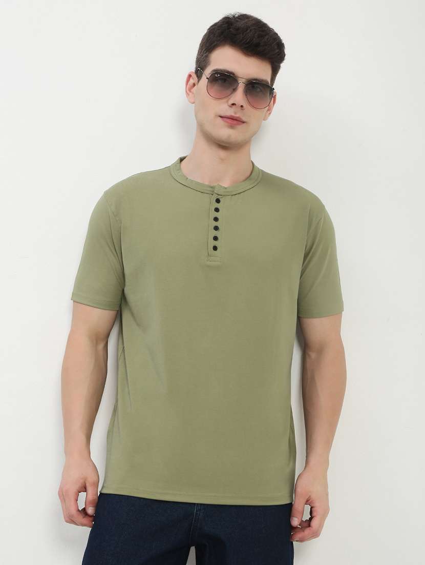 men olive short sleeve solid slim fit t-shirt