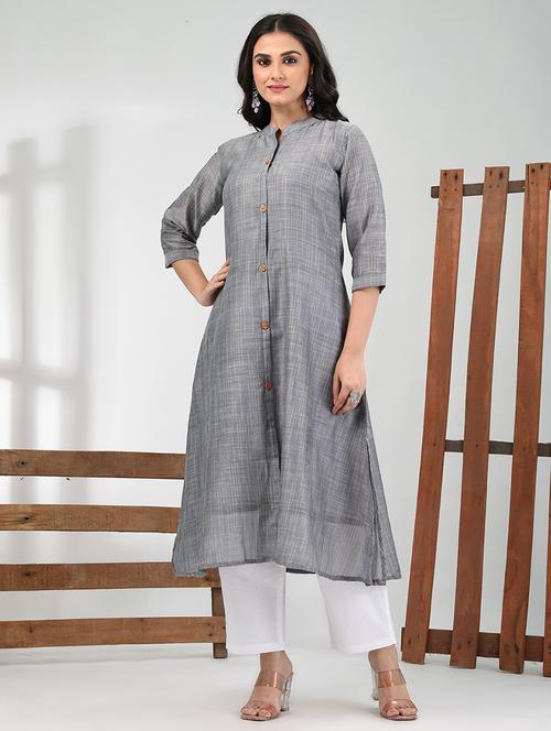 women self design three quarter sleeve a-line kurta - 21844416 - Standard Image - 0