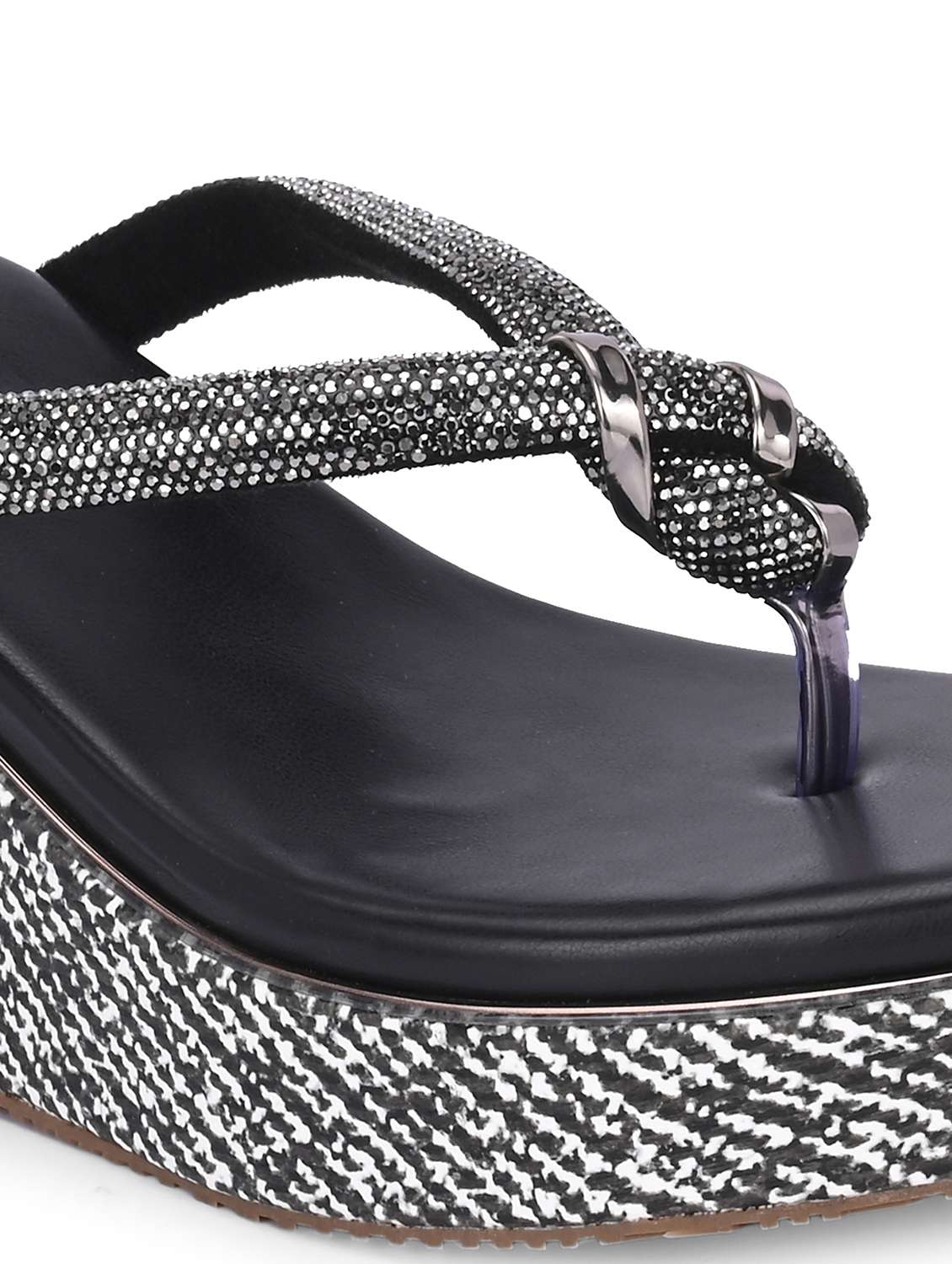 women black toe separator wedge - 21845502 -  Standard Image - 7