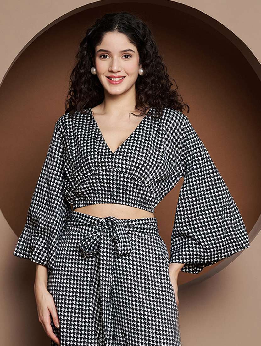 women houndstooth printed bell sleeves crop top