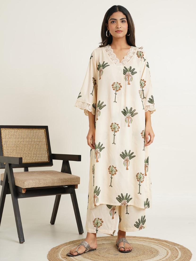 women three quarter sleeve kurta palazzo set - 21853451 -  Zoom Image - 0