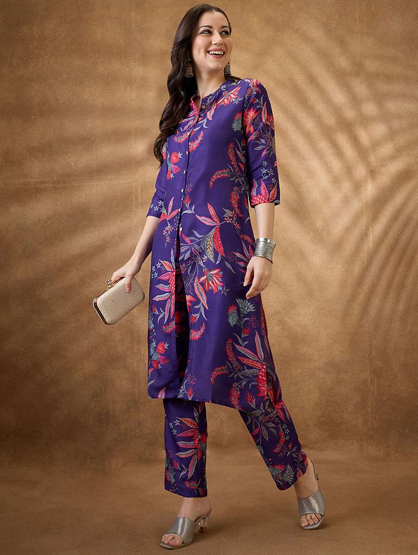 women three quarter sleeve kurta pant set