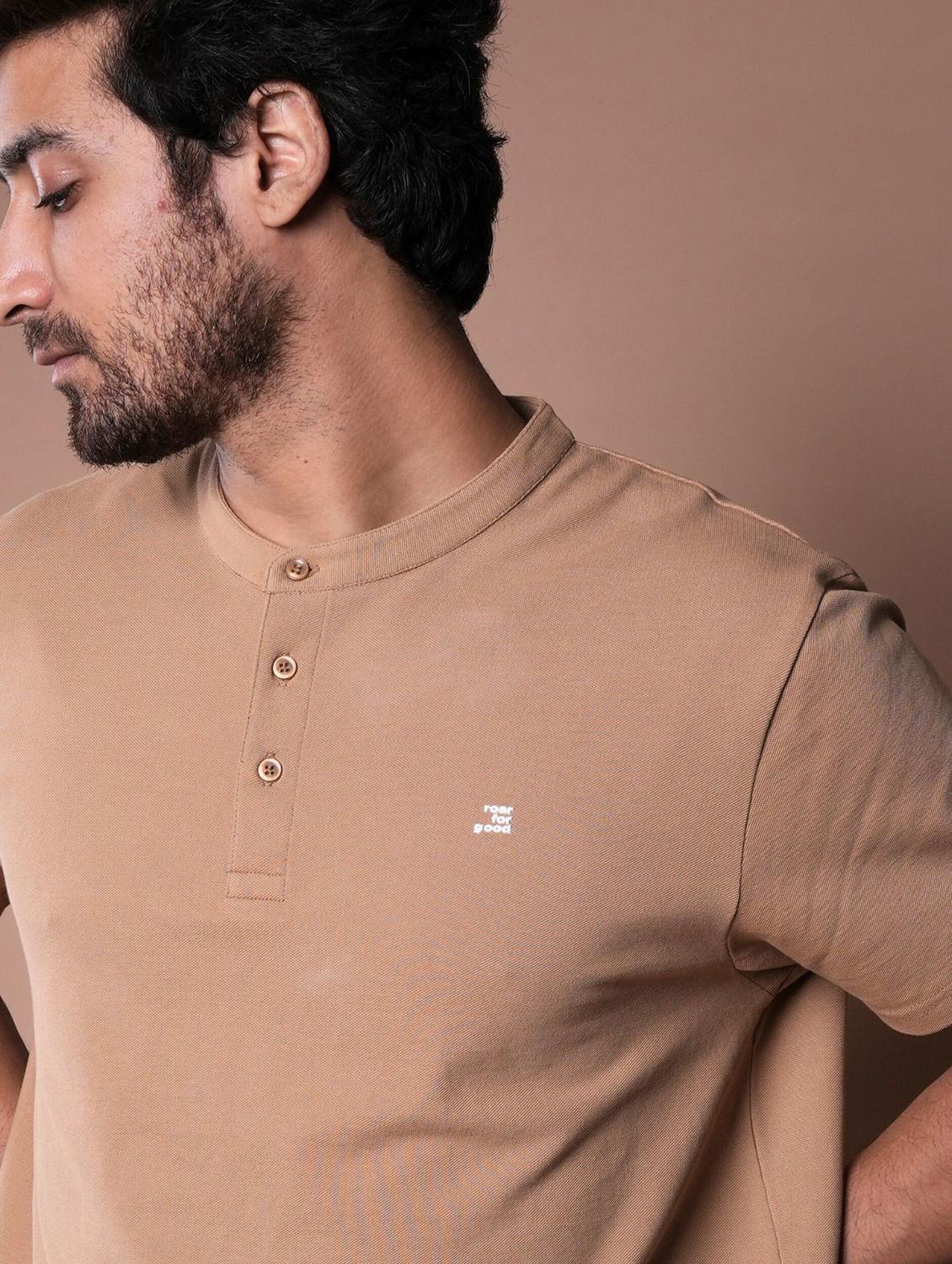 men brown solid short sleeve regular fit t-shirt - 21854352 - Standard Image - 2