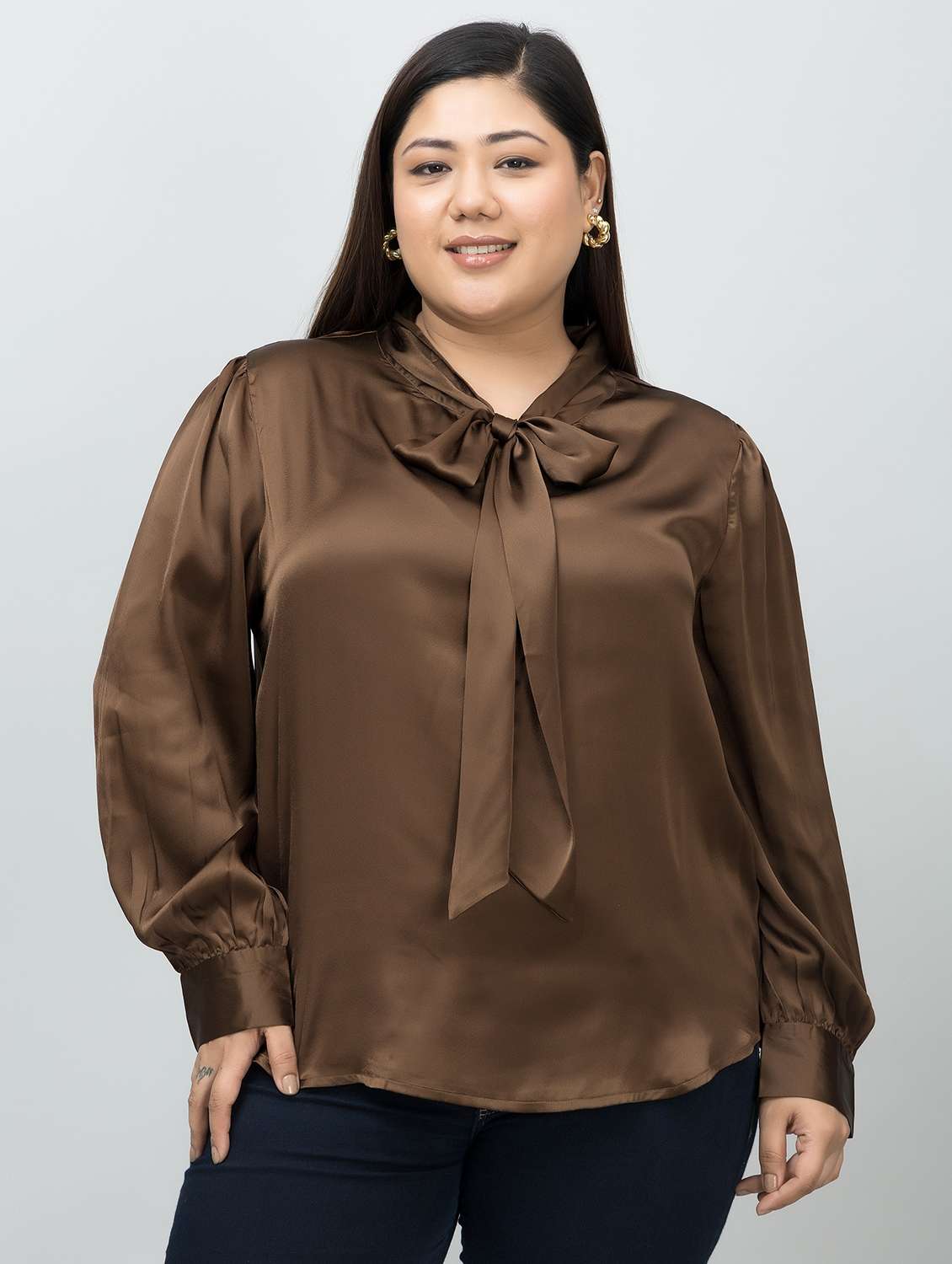 women plus size solid tie-up neck top
